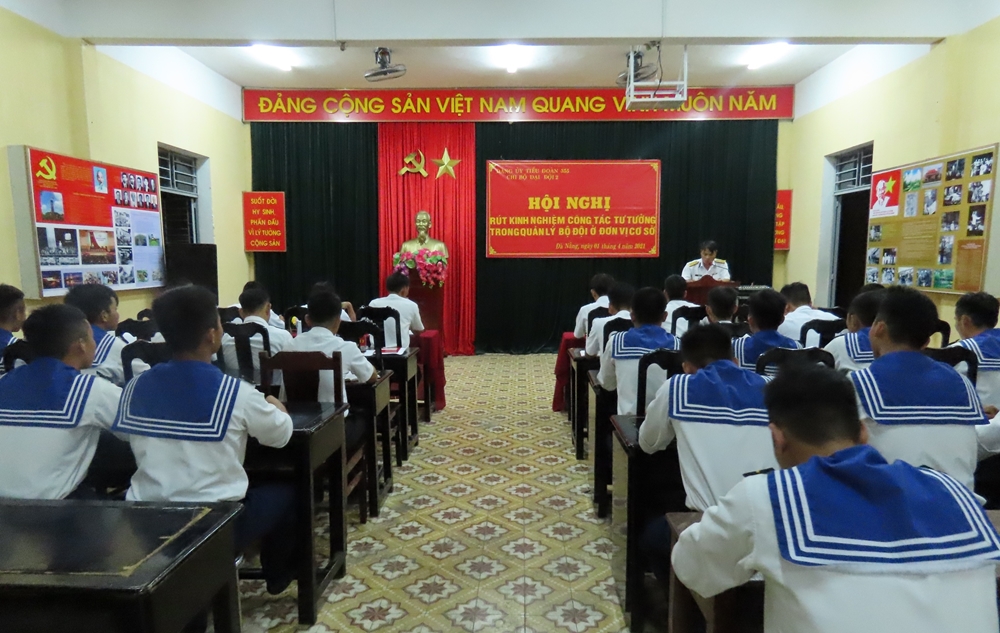 Rút kinh nghiệm trong công tác quản lý tư tưởng bộ đội.